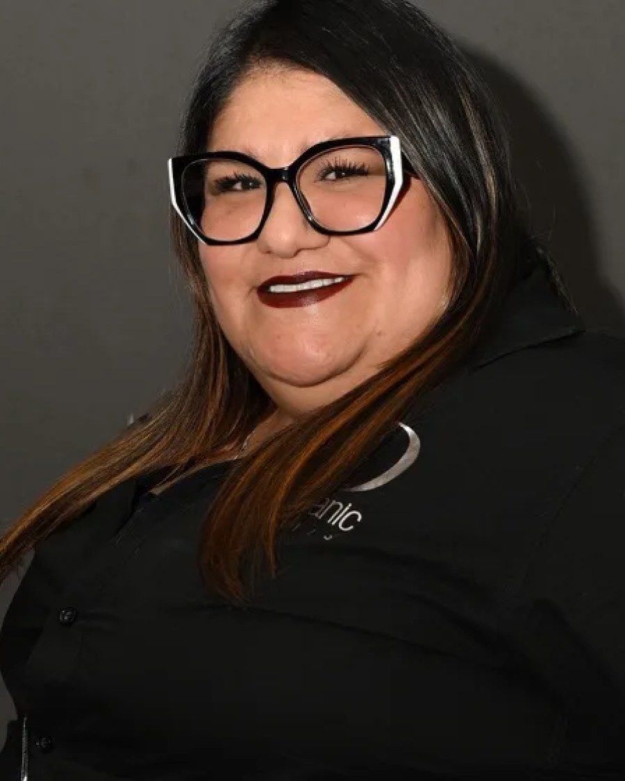 Alexa Flores